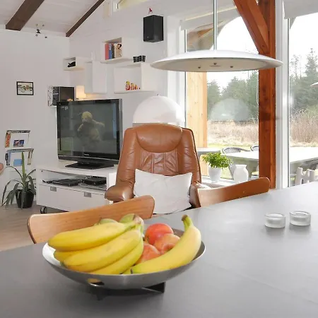 Oberon - 3km From The Sea In Nw Jutland By Interhome Fjerritslev